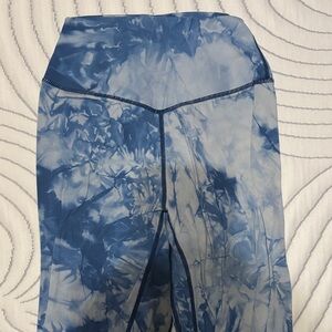 Balance Athletica Blue Tie-Dye Leggings